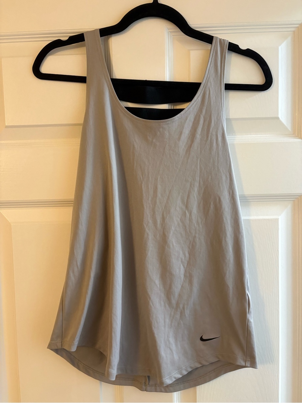 Nike Light Gray Women’s Athletic Tank Top